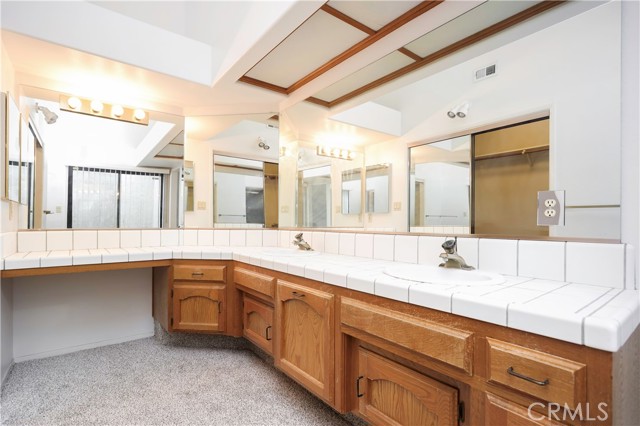 Detail Gallery Image 15 of 34 For 608 Berwick, Bakersfield,  CA 93311 - 3 Beds | 2 Baths