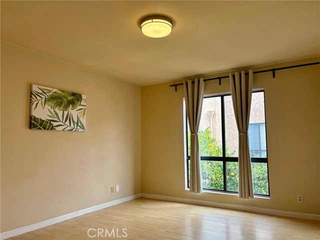 Detail Gallery Image 9 of 18 For 1126 Fairview #210,  Arcadia,  CA 91007 - 3 Beds | 2 Baths