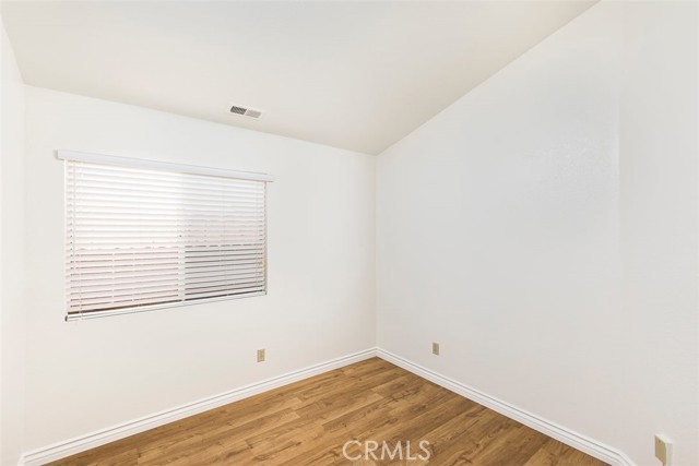 24646 Leafwood Drive, Murrieta CA: https://media.crmls.org/medias/c37a9d7b-49e3-4f41-b212-b3acd3bccc12.jpg