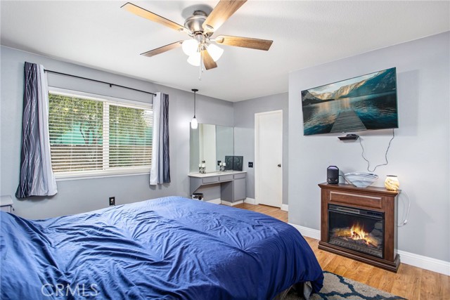 27831 Covington Way, Menifee CA: https://media.crmls.org/medias/c37aa2ae-c45a-48bb-940b-05dcd58a0fd2.jpg