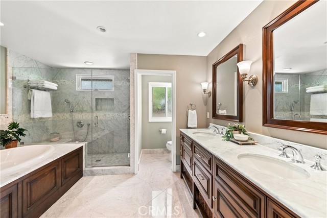 Detail Gallery Image 30 of 68 For 1280 Dumaine Ave, Oak Park,  CA 91377 - 4 Beds | 4 Baths