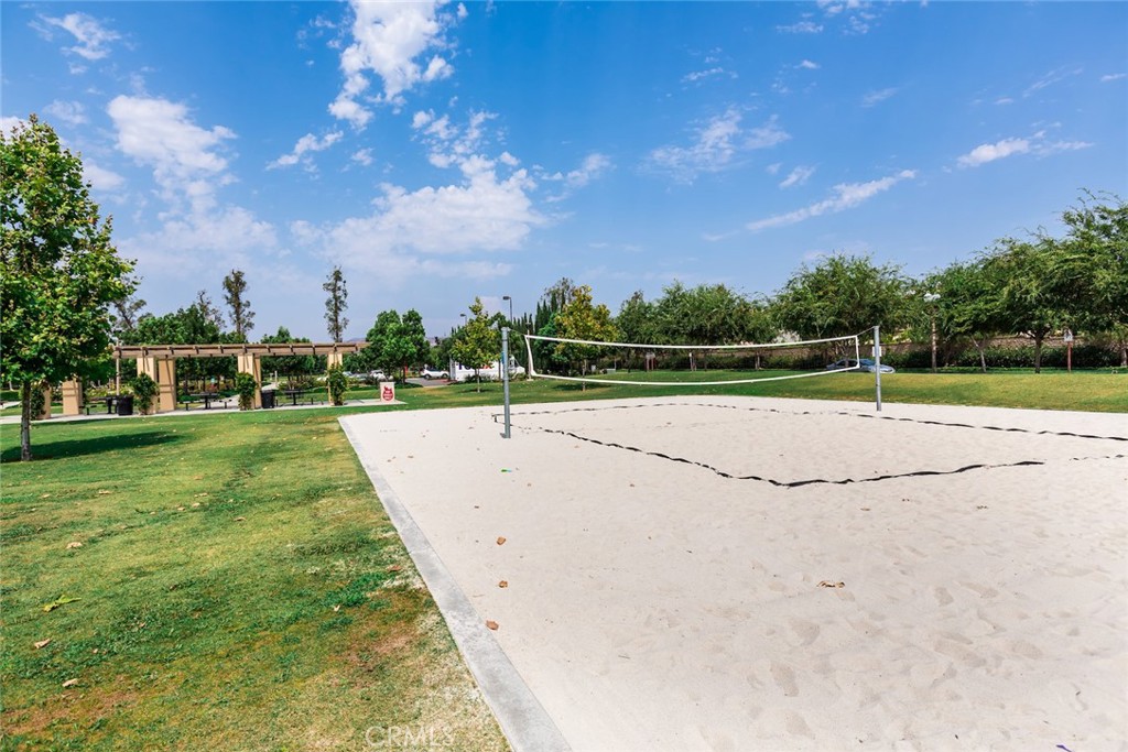 https://media.crmls.org/medias/c37b814d-1851-4fdc-87b5-7c31705d8790.jpg?preset=X-Large