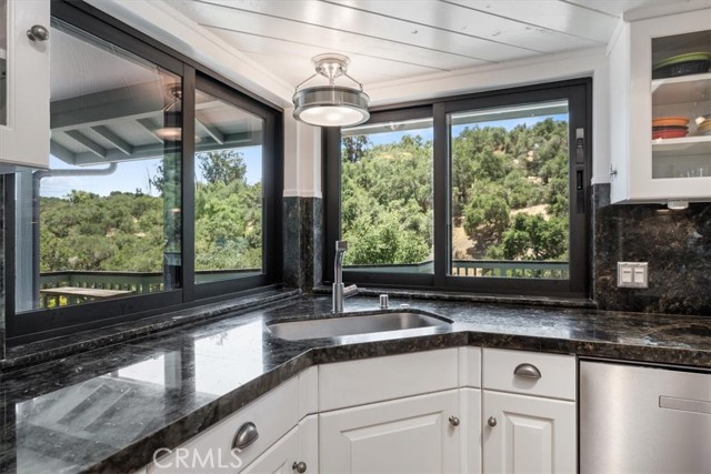 229 Blue Sky Drive, Arroyo Grande CA: https://media.crmls.org/medias/c37baa63-71a2-4cfd-85c9-7f8b08dbb80a.jpg