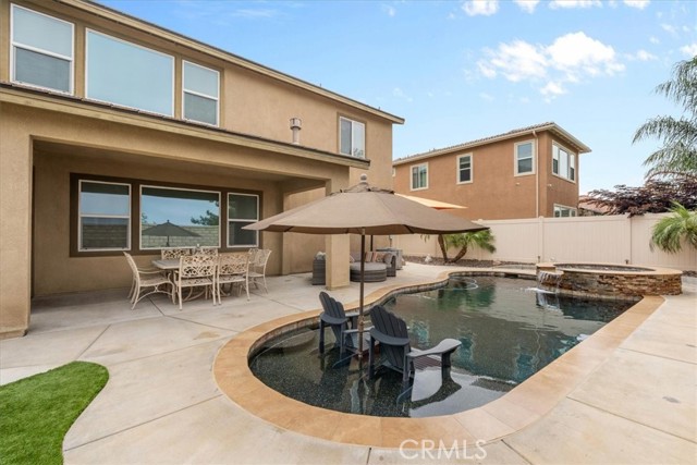 Image 6 of 18 For 35403 Laurel Tree Court