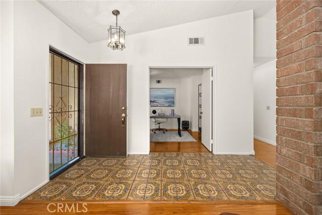 Detail Gallery Image 6 of 48 For 19535 Rogan Ct, Rowland Heights,  CA 91748 - 4 Beds | 2 Baths