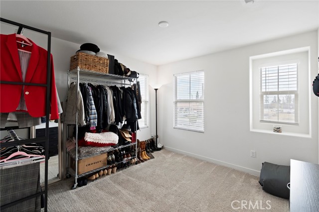 Detail Gallery Image 17 of 28 For 951 W Clover Ave, Rialto,  CA 92376 - 3 Beds | 2/1 Baths