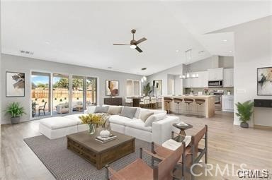 Detail Gallery Image 3 of 15 For 21960 Ramona, Apple Valley,  CA 92307 - 4 Beds | 2/1 Baths