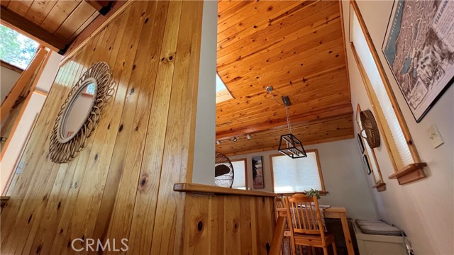 Detail Gallery Image 39 of 46 For 33478 Angeles Dr, Green Valley Lake,  CA 92341 - 2 Beds | 2 Baths
