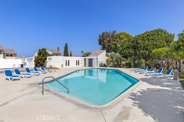 Detail Gallery Image 14 of 20 For 33565 via Corvalian, Dana Point,  CA 92629 - 3 Beds | 2/1 Baths