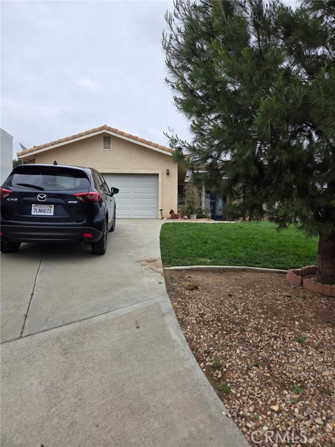 7871 Virtue Vista Drive, Jurupa Valley CA: https://media.crmls.org/medias/c381141f-4150-4cb6-afe1-7d2a82db6b34.jpg
