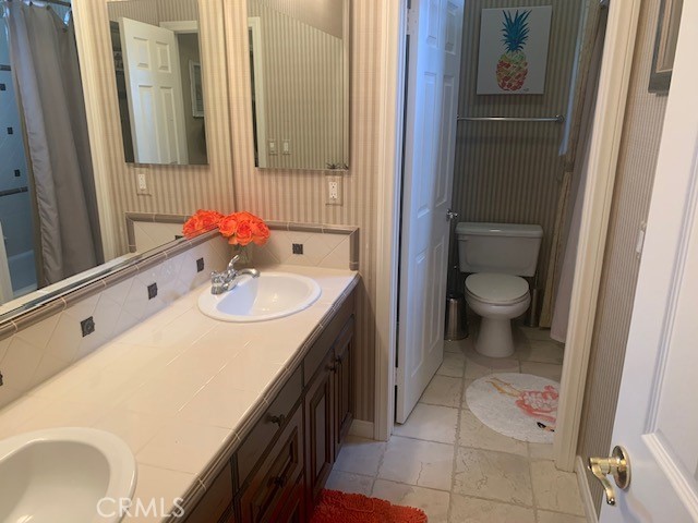 Detail Gallery Image 25 of 48 For 17130 Silver Moon Ct, Riverside,  CA 92503 - 3 Beds | 3/1 Baths