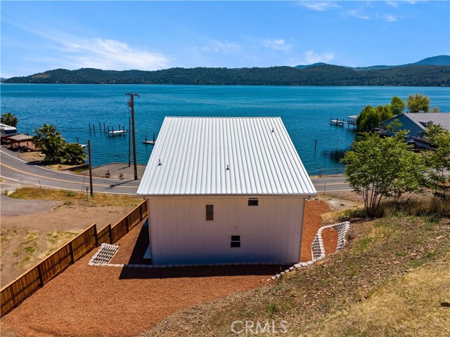 Detail Gallery Image 27 of 59 For 12172 Lakeshore Dr, Clearlake,  CA 95422 - 2 Beds | 2 Baths