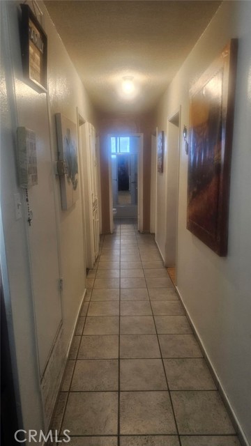 Detail Gallery Image 12 of 34 For 2313 Downie Pl, Santa Ana,  CA 92706 - 4 Beds | 2 Baths