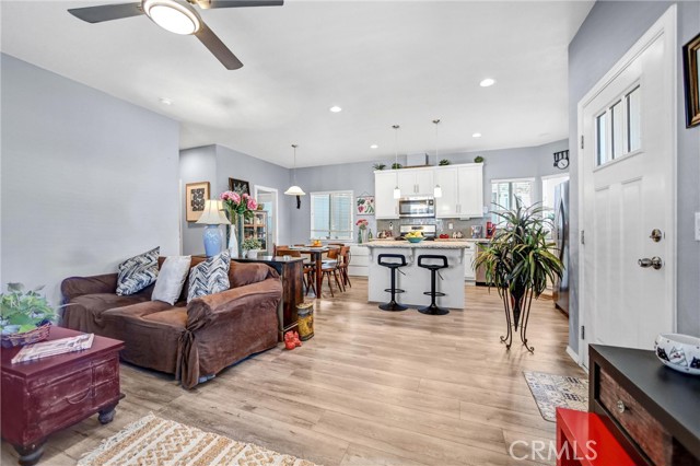 Detail Gallery Image 7 of 34 For 1020 Bradbourne Ave #26,  Duarte,  CA 91010 - 3 Beds | 2 Baths