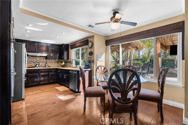 Detail Gallery Image 25 of 70 For 20344 Calhaven, Saugus,  CA 91390 - 3 Beds | 2/1 Baths