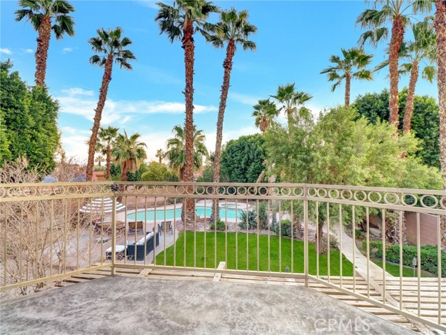 Detail Gallery Image 3 of 43 For 76871 Castle Ct, Palm Desert,  CA 92211 - 4 Beds | 3/1 Baths
