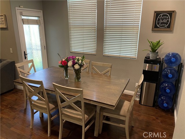 Detail Gallery Image 5 of 16 For 12450 Travanca Ln, Corona,  CA 91752 - 2 Beds | 2/1 Baths