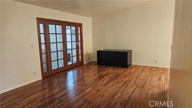 Detail Gallery Image 8 of 24 For 19668 Crystal Springs Ct, Newhall,  CA 91321 - 3 Beds | 2 Baths