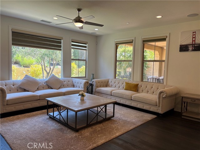 119 Kennard, Irvine CA: https://media.crmls.org/medias/c3856bef-4e58-4946-afee-0f6bc27259b4.jpg
