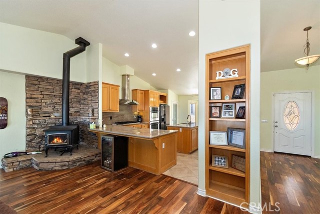 Detail Gallery Image 19 of 34 For 9050 Ponderosa Rd, Pinon Hills,  CA 92372 - 4 Beds | 2 Baths