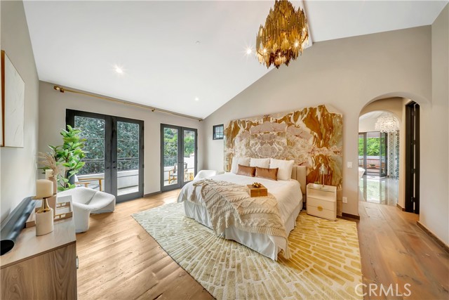 Detail Gallery Image 11 of 54 For 6451 Chesebro Rd, Agoura Hills,  CA 91301 - 6 Beds | 6/1 Baths