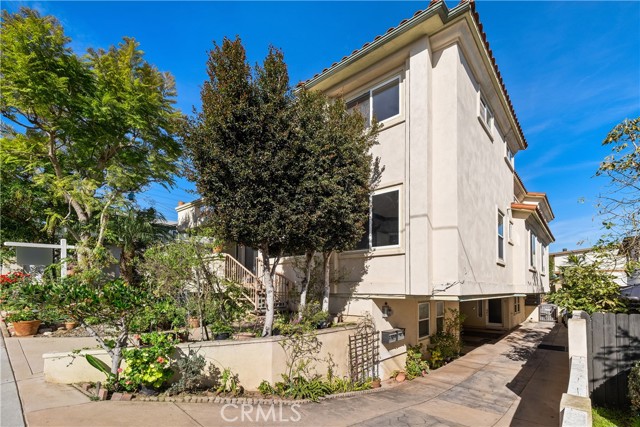 2521 Gates Avenue, Redondo Beach, California 90278, 3 Bedrooms Bedrooms, ,3 BathroomsBathrooms,Residential,Sold,Gates,OC23024487