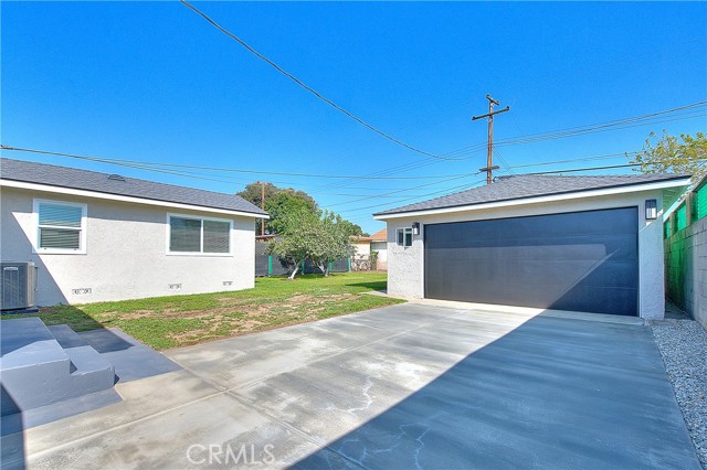 Backyard Driveway/Garage