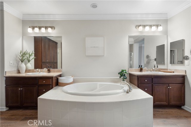 Detail Gallery Image 18 of 38 For 1421 Windshore Way, Oxnard,  CA 93035 - 3 Beds | 2 Baths