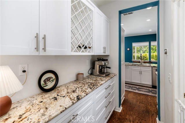 Detail Gallery Image 16 of 39 For 789 Glenhart Pl, Fallbrook,  CA 92028 - 4 Beds | 3 Baths