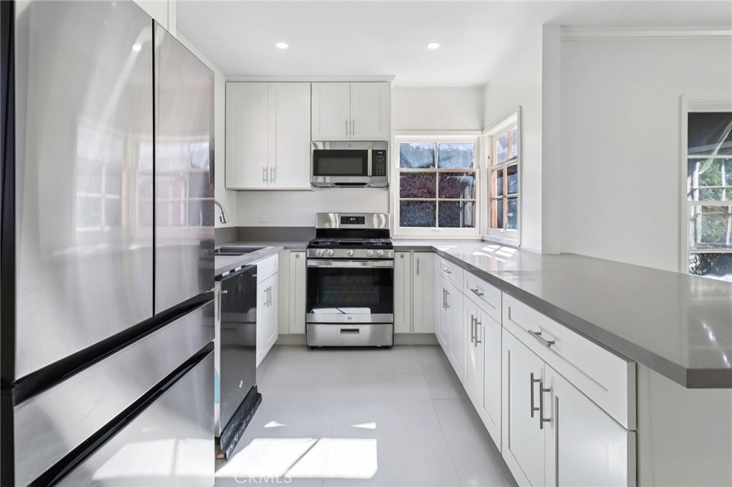 MLS #PW25242973 image #2