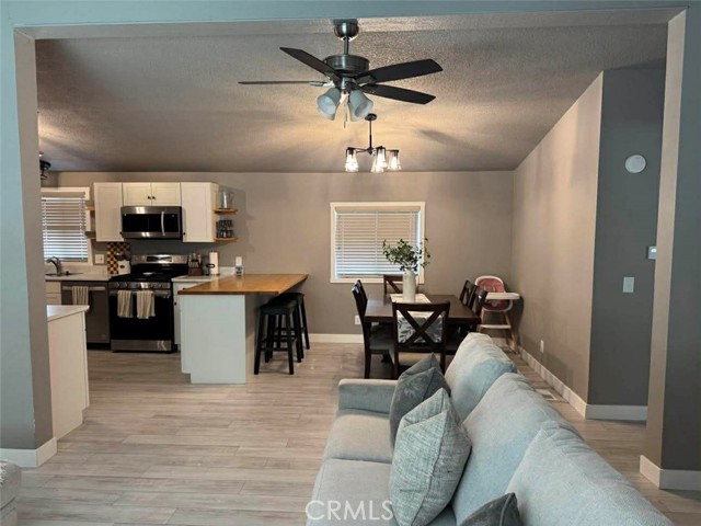 Image 6 of 31 For 627 Ventura  