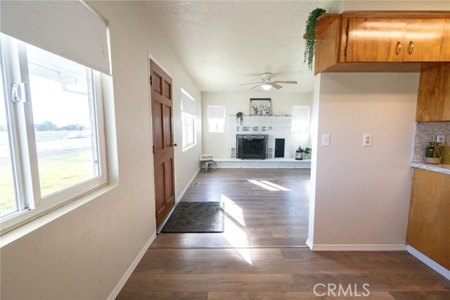 4173 Co Rd K, Orland CA: https://media.crmls.org/medias/c3892379-0d54-4a40-8254-df541e8d32e5.jpg