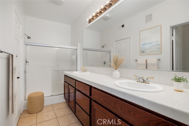 6267 Via Trato, Carlsbad CA: https://media.crmls.org/medias/c389619c-1224-4519-8cce-a8e8fa865bc6.jpg