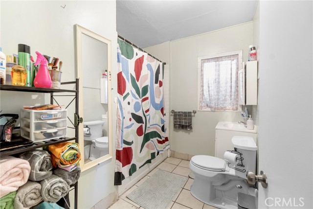 Detail Gallery Image 15 of 26 For 151 E 105th St, Los Angeles,  CA 90003 - 2 Beds | 1 Baths