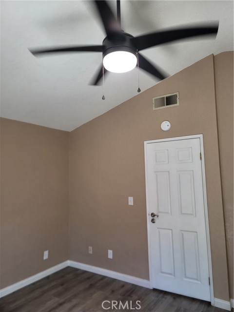 15681 Half Moon Drive, Lake Elsinore CA: https://media.crmls.org/medias/c3898404-d6e4-47e4-bcf1-0e8f9a726c5b.jpg