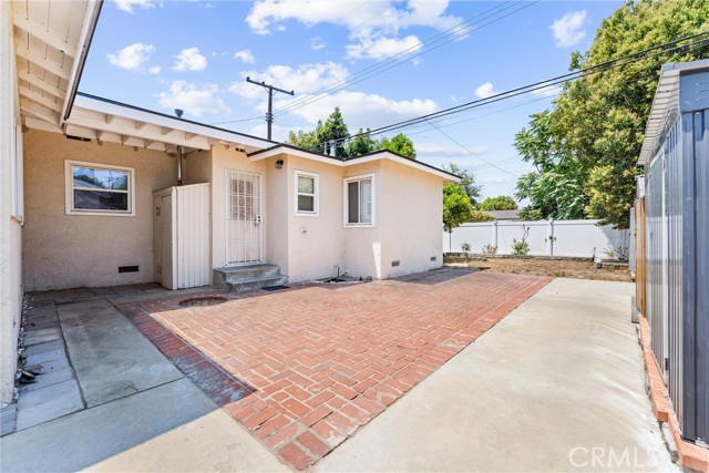 311 N Dexford Drive, La Habra CA: https://media.crmls.org/medias/c38a52dc-d988-41ae-9d97-22b9b54135d7.jpg