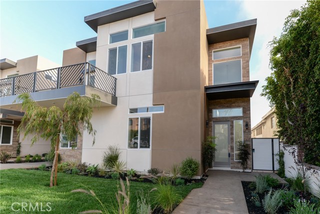 2518 Nelson Avenue, Redondo Beach, California 90278, 4 Bedrooms Bedrooms, ,3 BathroomsBathrooms,Residential,Sold,Nelson,PV17029854