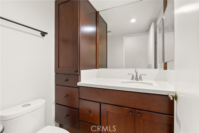 Detail Gallery Image 21 of 37 For 30 Entrada, Irvine,  CA 92620 - 4 Beds | 2/1 Baths