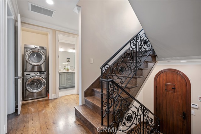 1407 S Catalina Avenue, Redondo Beach CA: https://media.crmls.org/medias/c38c417c-dded-4992-bfa0-ac778e8d78d0.jpg