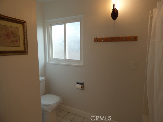 38565 Malby Avenue, Palmdale CA: https://media.crmls.org/medias/c38c6350-5905-4131-80fc-c6220018d8ea.jpg