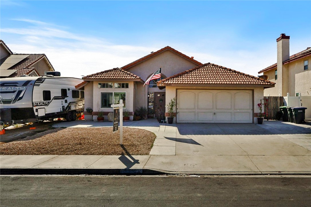 Detail Gallery Image 1 of 1 For 33691 Cherry St, Wildomar,  CA 92595 - 3 Beds | 2 Baths