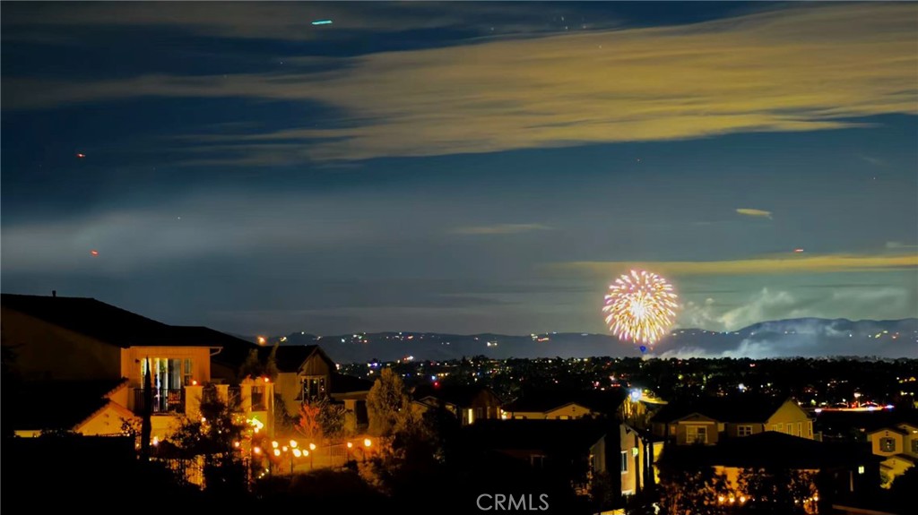 https://media.crmls.org/medias/c38d066f-57df-4c38-8322-a61cd2c30d8f.jpg?preset=X-Large