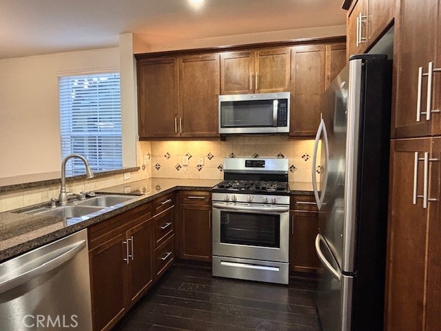 2349 Jefferson Street, Torrance CA: https://media.crmls.org/medias/c38d24da-9bec-45e4-b331-1471fb51f71b.jpg