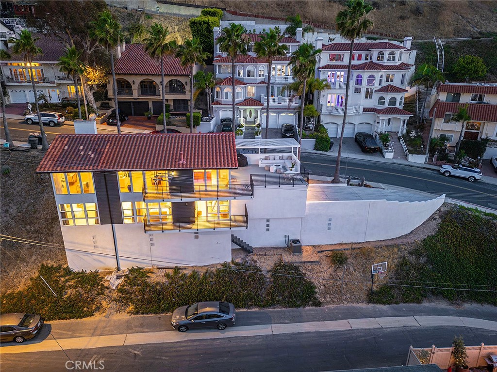 MLS #OC25133197 image #59