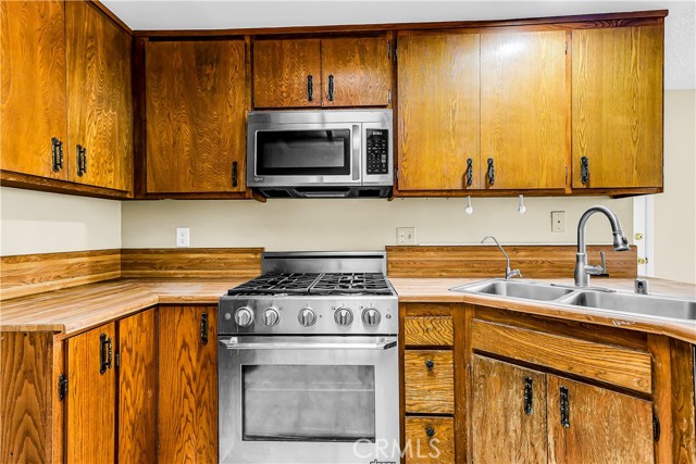 Detail Gallery Image 9 of 24 For 6348 Swallow, Ventura,  CA 93003 - 3 Beds | 2 Baths