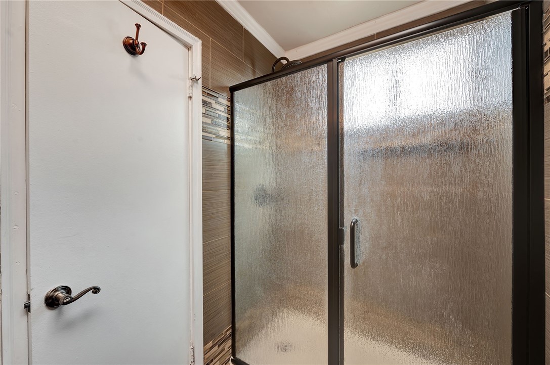 Bathroom No.2 with Shower Enclosure