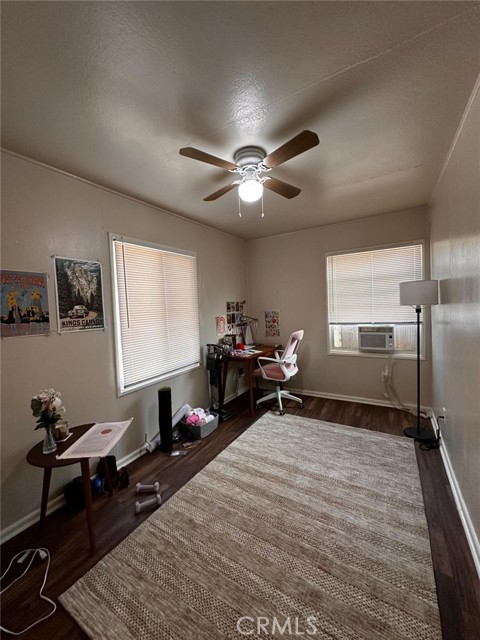 Detail Gallery Image 7 of 14 For 710 E Ivy St, Hanford,  CA 93230 - 2 Beds | 1 Baths