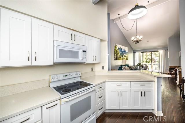 26701 Quail Creek, Laguna Hills CA: https://media.crmls.org/medias/c3910552-1670-4bc5-b6de-992a2f310fe7.jpg