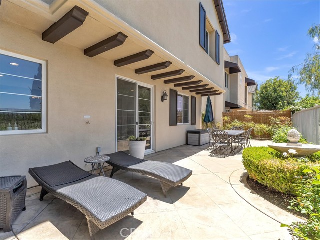 5637 Como Circle, Woodland Hills CA: https://media.crmls.org/medias/c3914f92-3380-44c3-90dc-7560fa954f5c.jpg