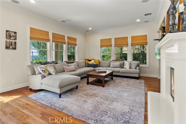 15 Pisano Street, Ladera Ranch CA: https://media.crmls.org/medias/c3921e8f-7d7d-4b17-807b-a96bb868f817.jpg